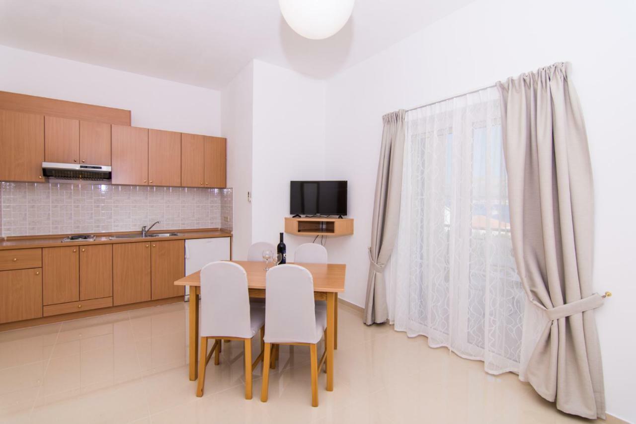 Apartmani Juric 特罗吉尔 外观 照片