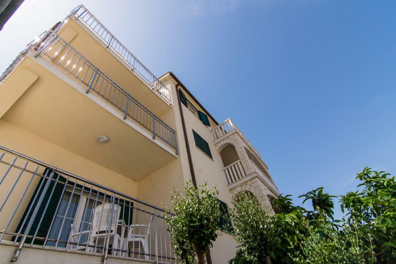 Apartmani Juric 特罗吉尔 外观 照片