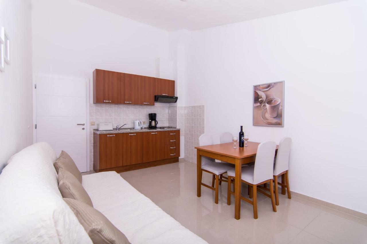 Apartmani Juric 特罗吉尔 外观 照片